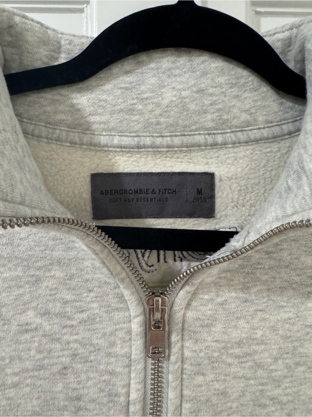 Abercrombie & Fitch Light Gray Full-Zip Sweater - Picture 2 of 3